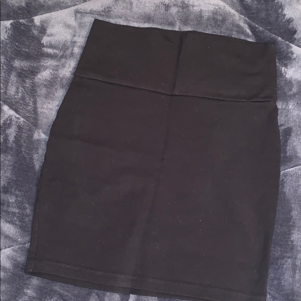 Black Skirt